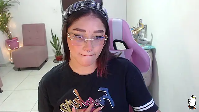 littleangel1 m online show from 21, 2, 2025