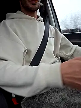 Snapshot of Zeefy chatting on 16, 11, 2025 Zeefy online show from 16, 11, 2025