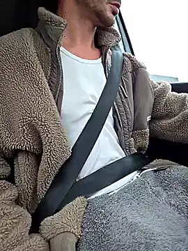 Snapshot of Zeefy chatting on 29, 11, 2025 Zeefy online show from 29, 11, 2025