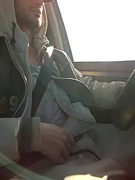 Snapshot of Zeefy chatting on 19, 3, 2025 Zeefy online show from 19, 3, 2025