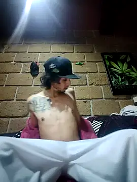 Pitudo20cmm online show from 22, 9, 2025