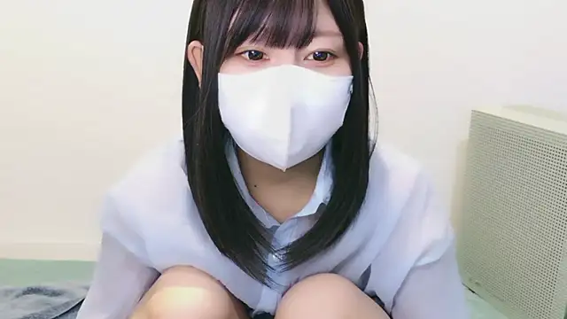Snapshot of YUTSU_KI chatting on 2, 10, 2025 YUTSU KI online show from 2, 10, 2025