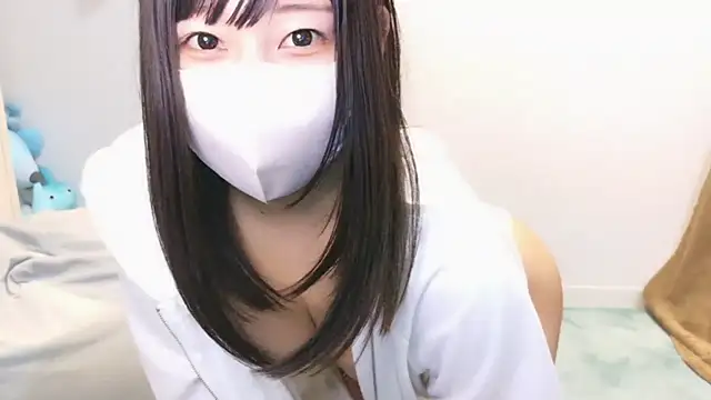 Snapshot of YUTSU_KI chatting on 23, 2, 2025 YUTSU KI online show from 23, 2, 2025
