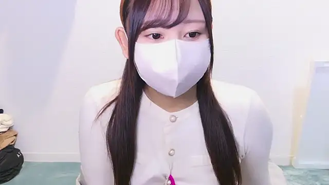 Snapshot of YUTSU_KI chatting on 25, 12, 2024 YUTSU KI online show from 25, 12, 2024