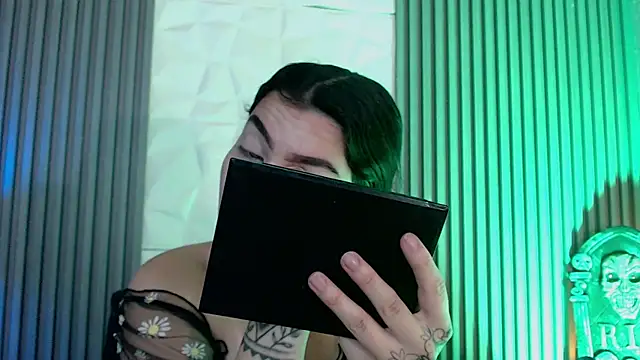 sophy rock online show from 27, 10, 2025