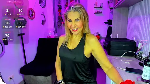  cristal ayala online show from 15, 5, 2026