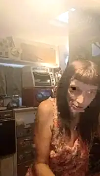 whitetrashdirtyslut online show from 28, 4, 2026