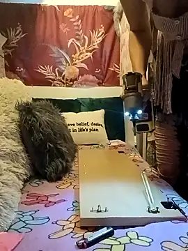 whitetrashdirtyslut online show from 29, 11, 2025