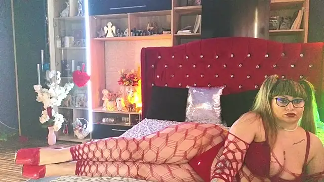 SeductiveCeline online show from 2, 4, 2026