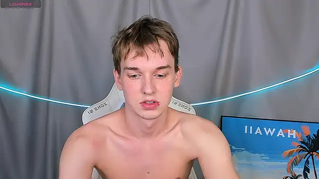 Snapshot of 4ever_dude chatting on 30, 10, 2025 4ever dude online show from 30, 10, 2025