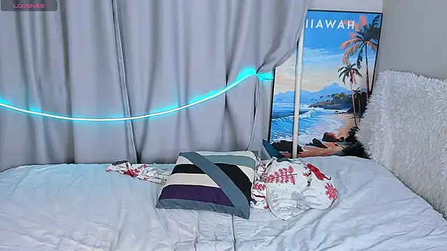 Snapshot of 4ever_dude chatting on 21, 10, 2025 4ever dude online show from 21, 10, 2025