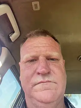 sexycouple109 online show from 3, 2, 2026