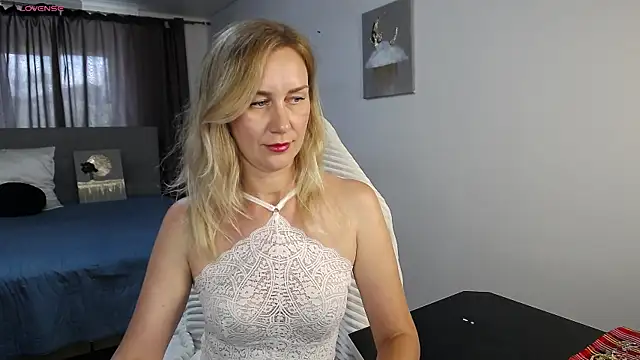 Vanessa Nowak online show from 21, 6, 2026