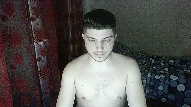 Snapshot of BoiWhore chatting on 31, 12, 2024 BoiWhore online show from 31, 12, 2024