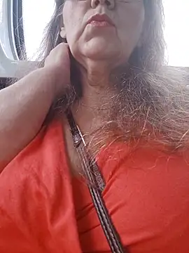 Snapshot of Snezhana chatting on 11, 6, 2026 Snezhana online show from 11, 6, 2026