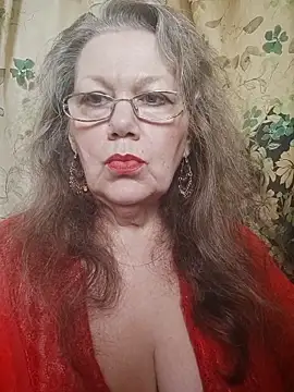Snapshot of Snezhana chatting on 7, 6, 2026 Snezhana online show from 7, 6, 2026