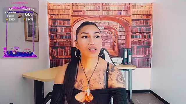 khiara moretti online show from 7, 2, 2025
