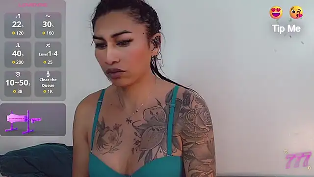 khiara moretti online show from 18, 7, 2026