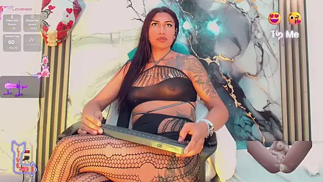 khiara moretti online show from 12, 6, 2026