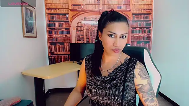 khiara moretti online show from 3, 3, 2025