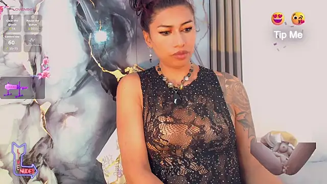 Snapshot of khiara_moretti chatting on 5, 6, 2026 khiara moretti online show from 5, 6, 2026