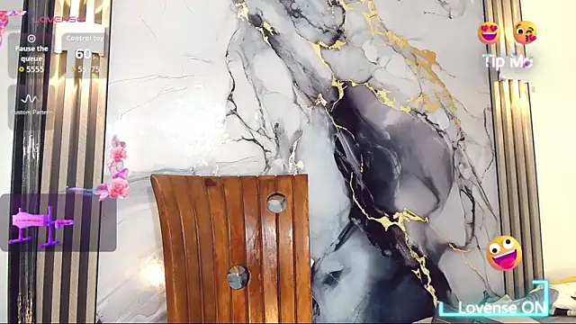 khiara moretti online show from 6, 1, 2026