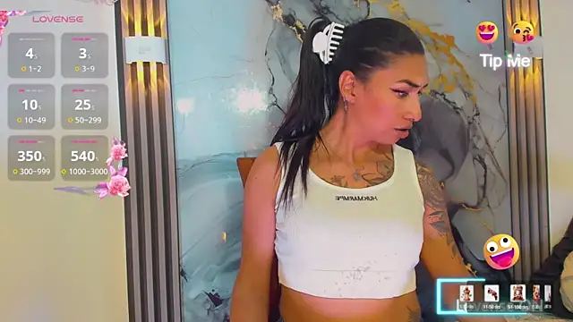 khiara moretti online show from 9, 3, 2026