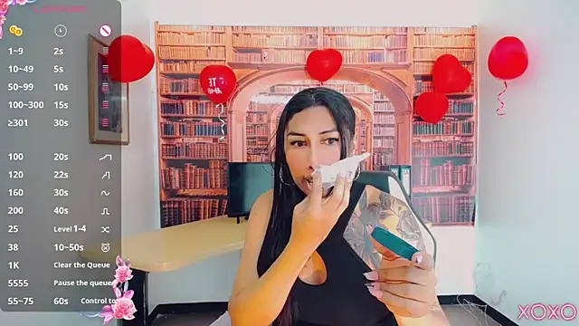 khiara moretti online show from 17, 2, 2025
