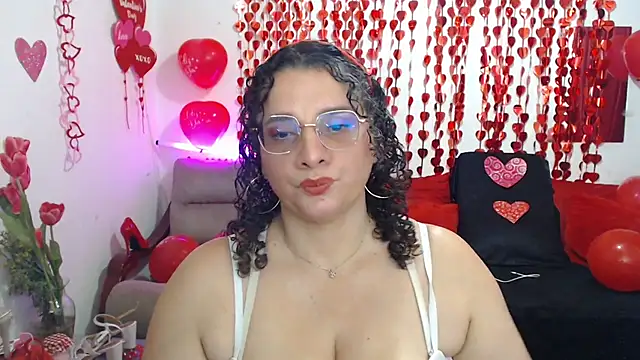 Aleja Gonzales online show from 14, 2, 2026