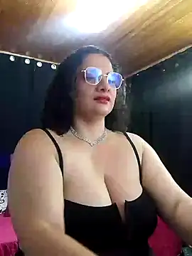 Aleja Gonzales online show from 22, 6, 2026