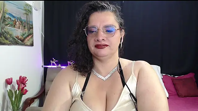 Aleja Gonzales online show from 18, 6, 2026