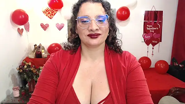 Aleja Gonzales online show from 18, 2, 2025