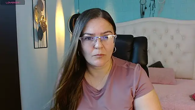 MsJossie online show from 7, 1, 2026