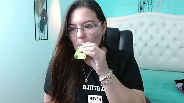 MsJossie online show from 14, 1, 2025