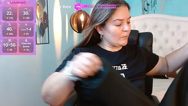MsJossie online show from 1, 10, 2025
