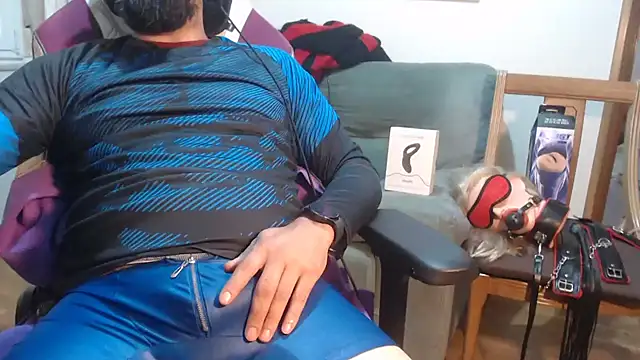 Snapshot of master4subslut chatting on 20, 9, 2025 master4subslut online show from 20, 9, 2025