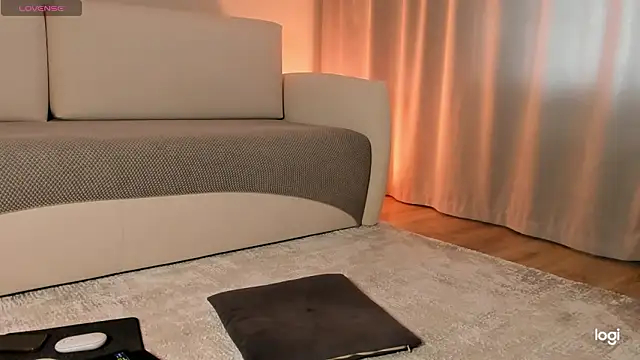 AmelinaLove online show from 23, 2, 2026