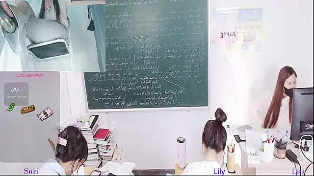 Snapshot of _Math_ chatting on 3, 6, 2026 Math online show from 3, 6, 2026