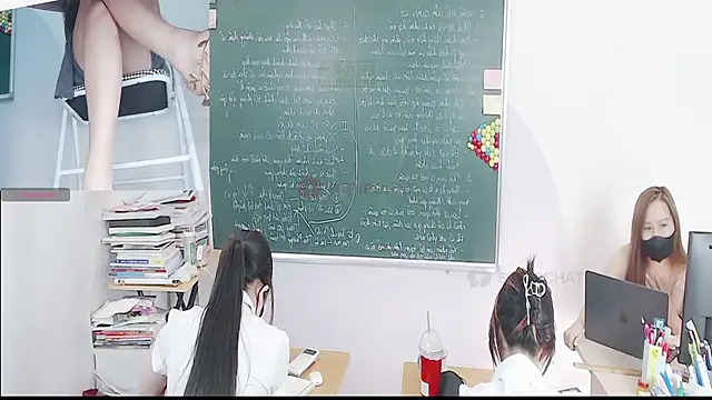  Math  online show from 29, 10, 2025