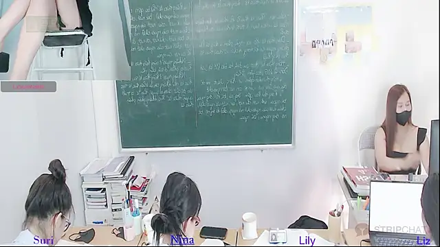 Snapshot of _Math_ chatting on 26, 5, 2026 Math online show from 26, 5, 2026