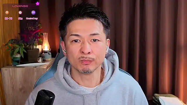 HARU-outdoor-x online show from 5, 1, 2025