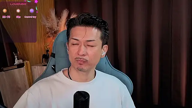 HARU-outdoor-x online show from 25, 10, 2025