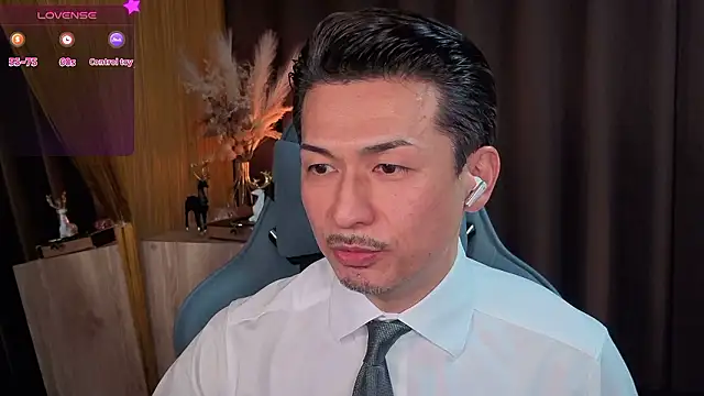 HARU-outdoor-x online show from 6, 11, 2025