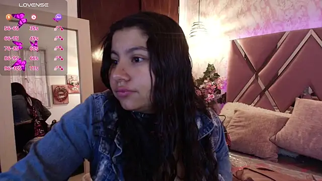 Snapshot of Miaa_Smiith1 chatting on 15, 3, 2025 Miaa Smiith1 online show from 15, 3, 2025