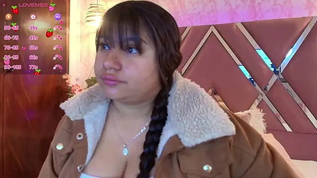 Snapshot of Miaa_Smiith1 chatting on 4, 2, 2025 Miaa Smiith1 online show from 4, 2, 2025