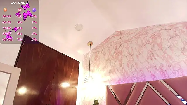 Snapshot of Miaa_Smiith1 chatting on 12, 3, 2025 Miaa Smiith1 online show from 12, 3, 2025