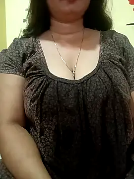 Snapshot of Jaanu_Jaanvi chatting on 12, 10, 2025 Jaanu Jaanvi online show from 12, 10, 2025