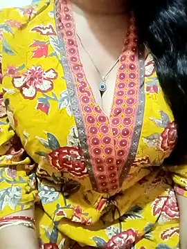 Snapshot of Jaanu_Jaanvi chatting on 13, 10, 2025 Jaanu Jaanvi online show from 13, 10, 2025