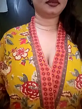 Snapshot of Jaanu_Jaanvi chatting on 18, 10, 2025 Jaanu Jaanvi online show from 18, 10, 2025