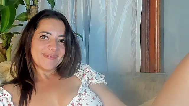 Capriijonesxxx online show from 7, 12, 2024
